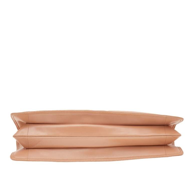 Pre Owned Bottega Veneta Beige Leather Oversized Clutch