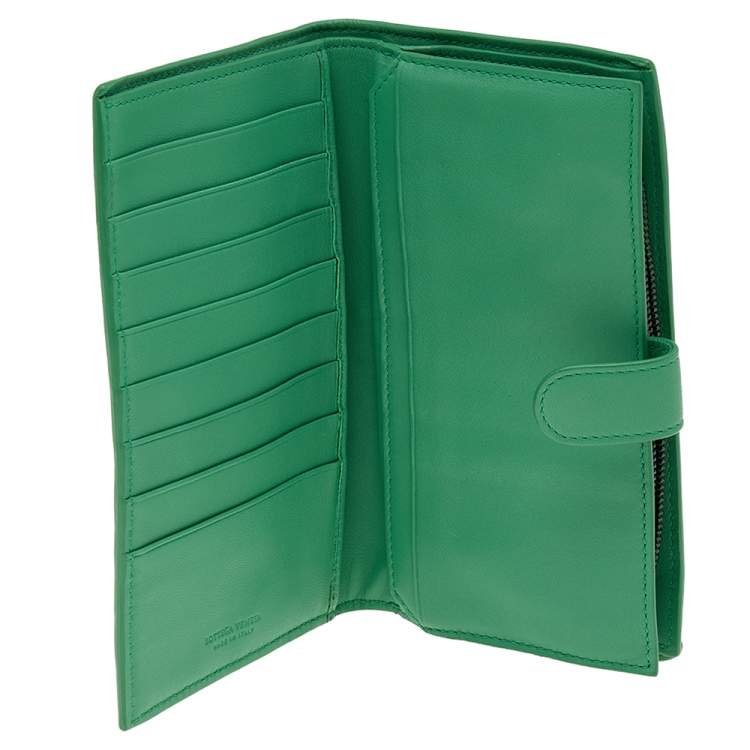 Pre Owned Bottega Veneta Green Intrecciato Leather Continental Wallet