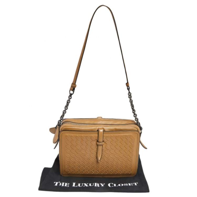 Pre Owned Bottega Veneta Beige Intrecciato Leather Camera Bag