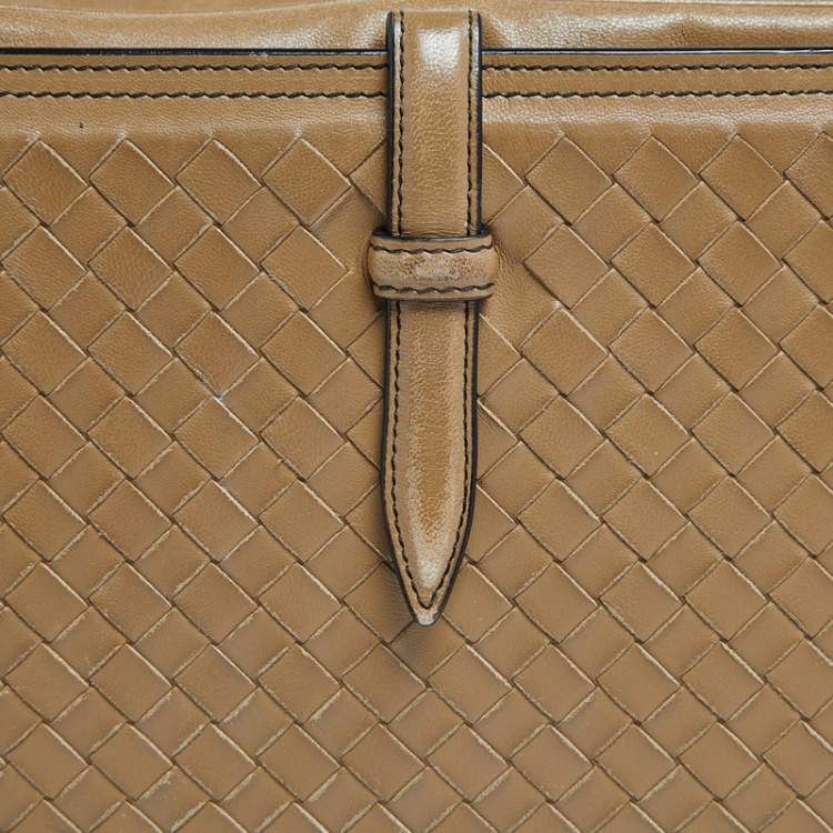 Pre Owned Bottega Veneta Beige Intrecciato Leather Camera Bag