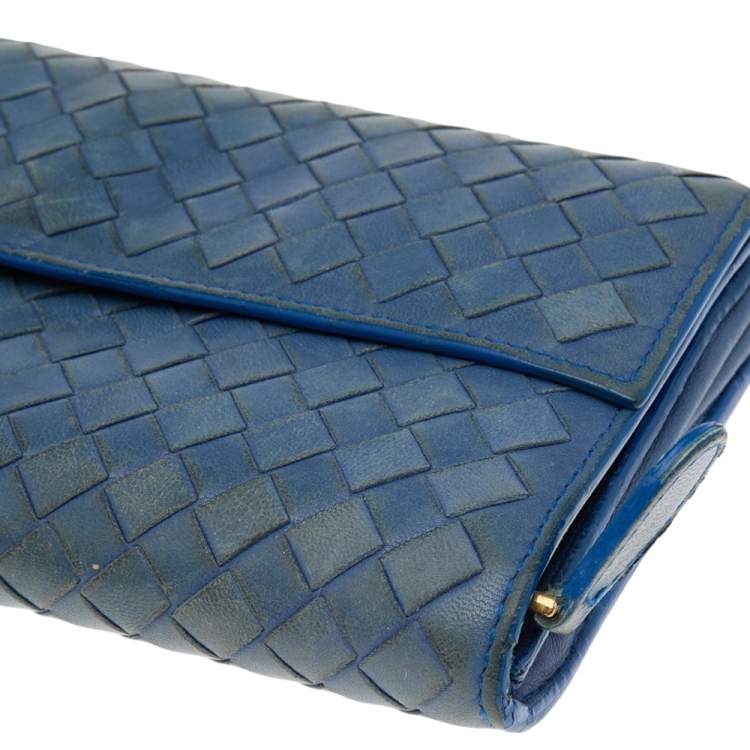 Pre Owned Bottega Veneta Blue Intrecciato Leather Continental Flap Wallet