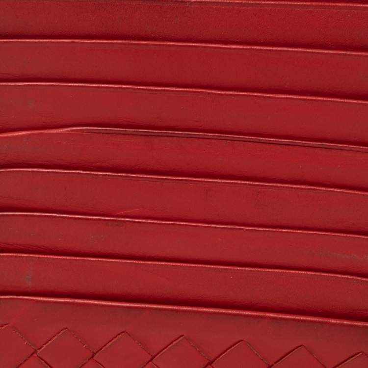 Pre Owned Bottega Veneta Red Intrecciato Leather Zip Card Holder