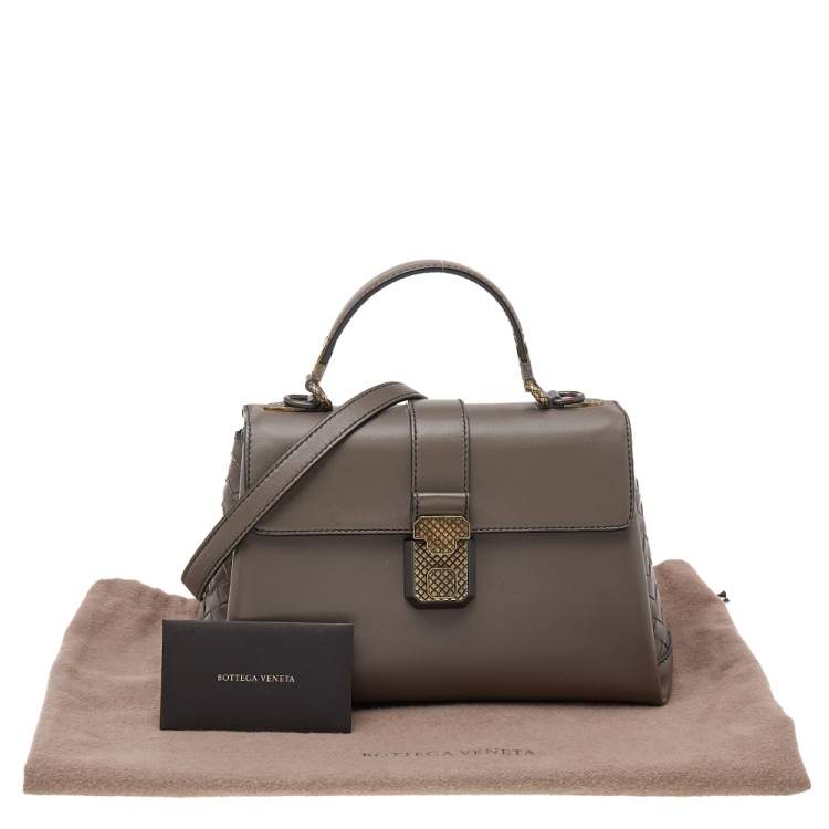 Pre Owned Bottega Veneta Grey Leather Small Small Piazza Bag