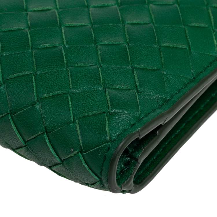 Pre Owned Bottega Veneta Green Intrecciato Leather Continental Wallet