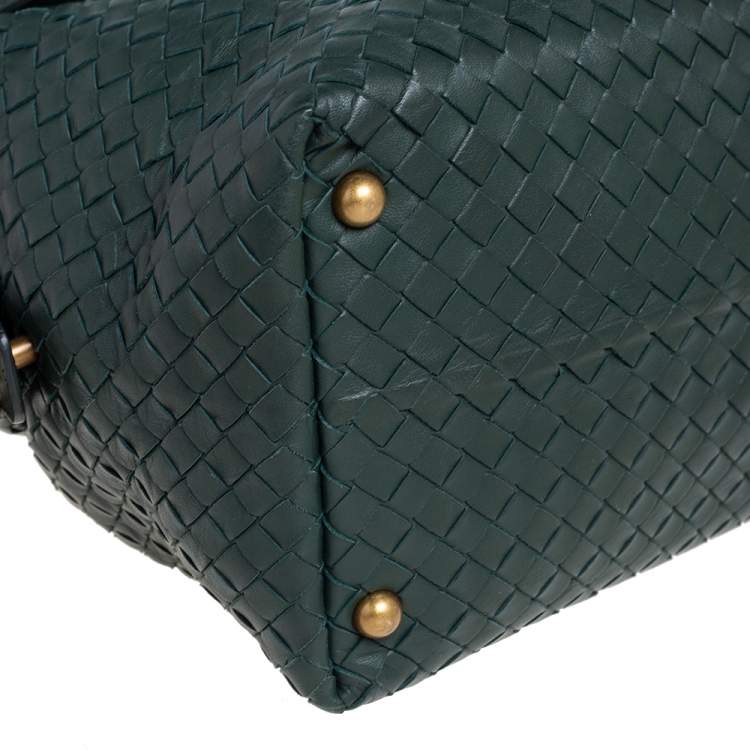 Pre Owned Bottega Veneta Green Intrecciato Boston Bag