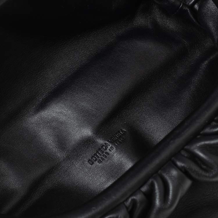 Pre Owned Bottega Veneta Black Leather The Belt Chain Pouch