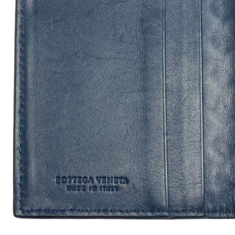 Pre Owned Bottega Veneta Blue Intrecciato Leather Bifold Card Case