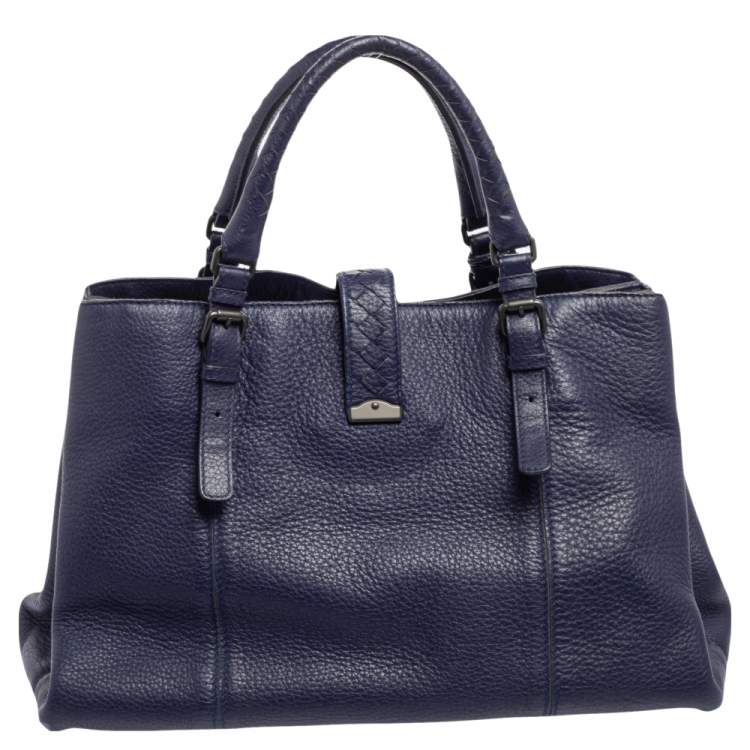 مملوكة مسبقًا Bottega Veneta Blue Cervo Leather Medium Roma Tote