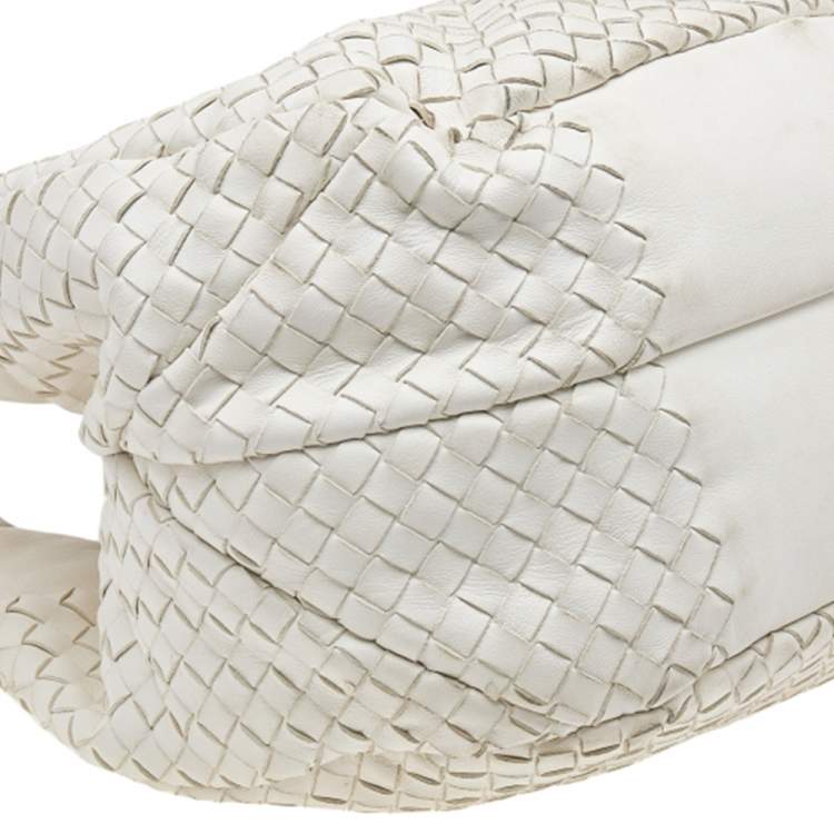 Pre Owned Bottega Veneta White Intrecciato Leather Campana Hobo
