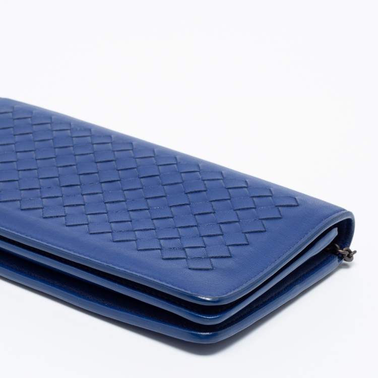 Pre Owned Bottega Veneta Blue Intrecciato Leather Flap Wallet On Chain