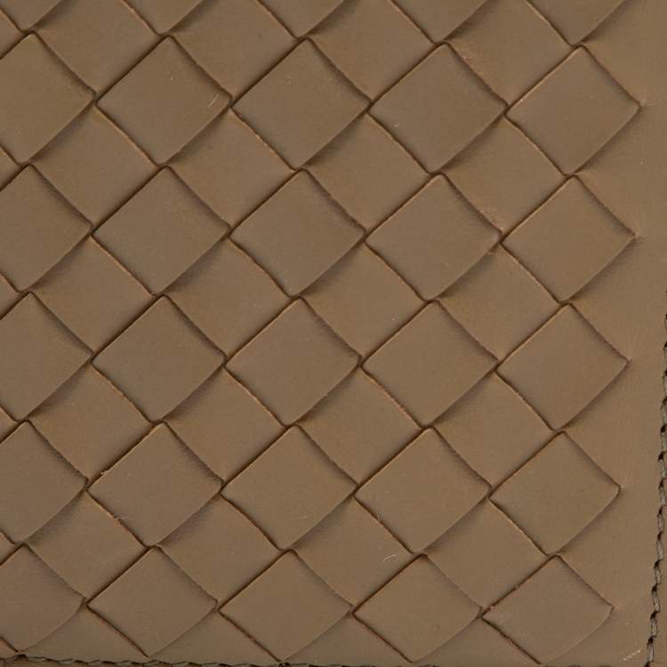 Pre Owned Bottega Veneta Khaki Intrecciato Leather Bifold Wallet