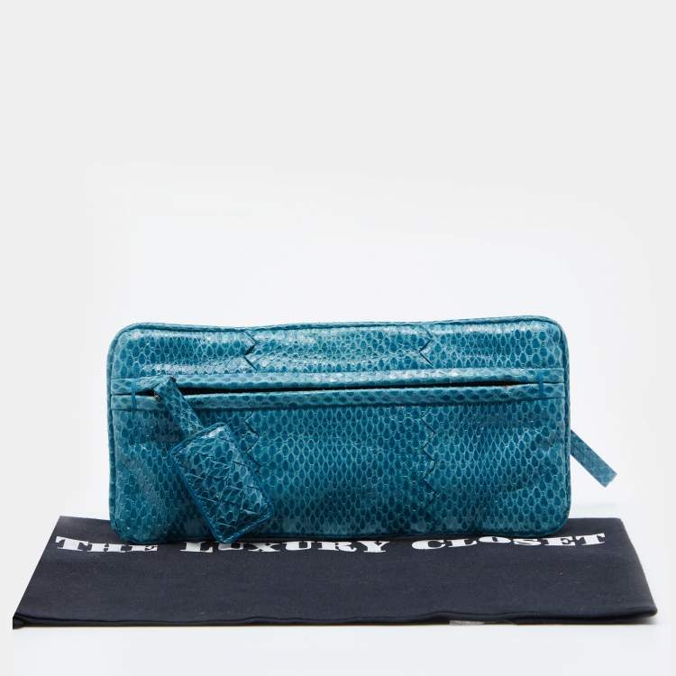 Pre Owned Bottega Veneta Blue Waxed Water Snake Pouch