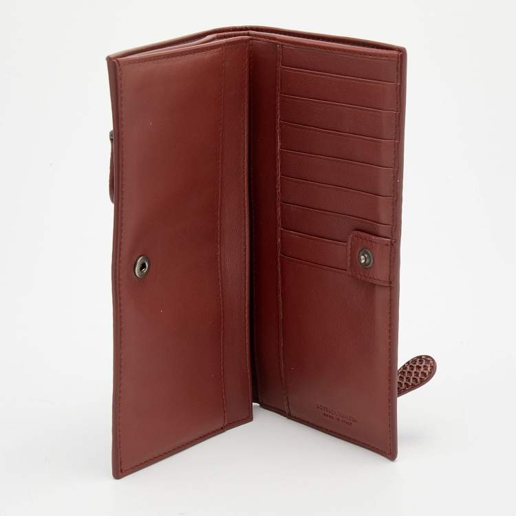 Pre Owned Bottega Veneta Maroon Python and Intrecciato Leather Bifold Wallet