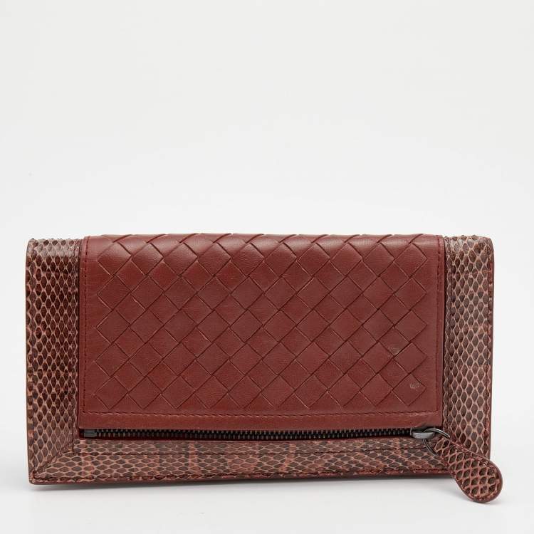 Pre Owned Bottega Veneta Maroon Python and Intrecciato Leather Bifold Wallet