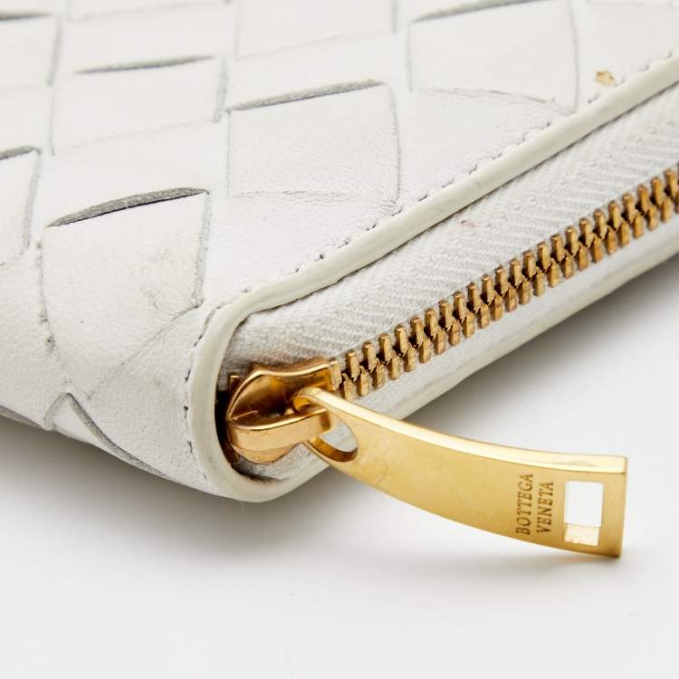 Pre Owned Bottega Veneta Off White Intrecciato Leather Zip Coin Purse