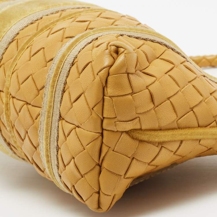 Pre Owned Bottega Veneta Yellow Intrecciato Leather Shoulder Bag