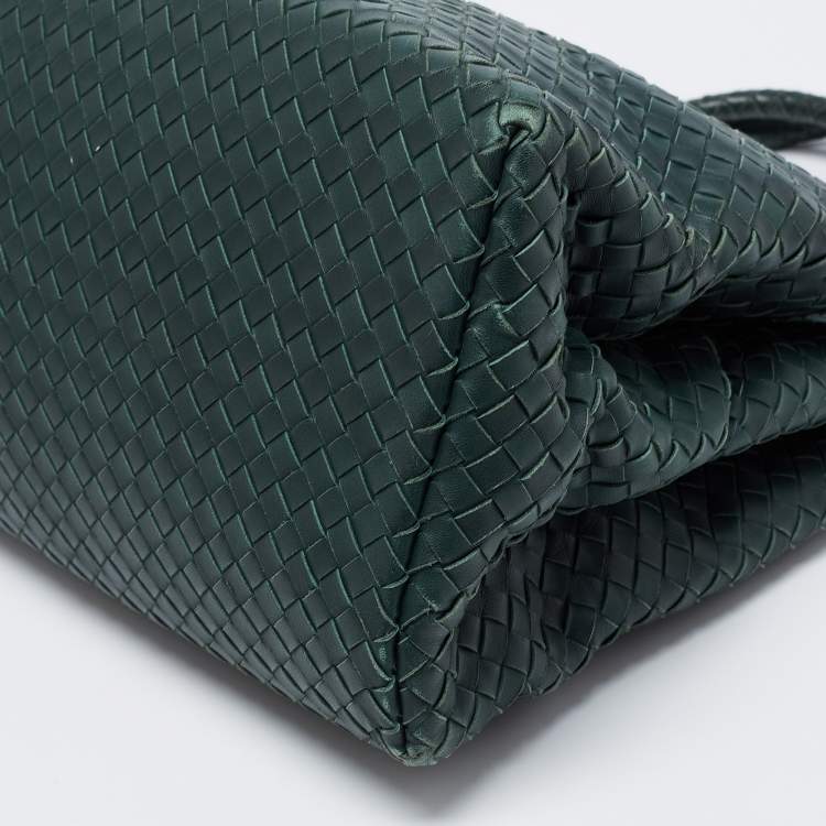 Pre Owned Bottega Veneta Green Intrecciato Leather Medium Roma Tote