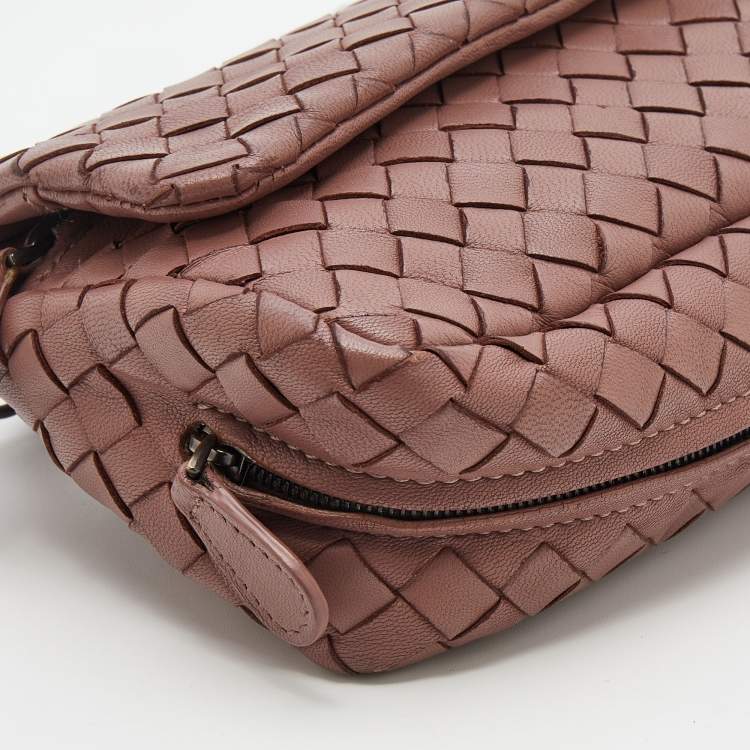 Pre Owned Bottega Veneta Dusty Pink Intrecciato Leather Mini Messenger Bag