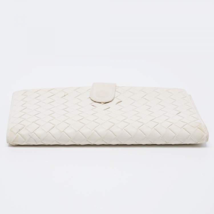 Pre Owned Bottega Veneta White Intrecciato Leather Continental Wallet