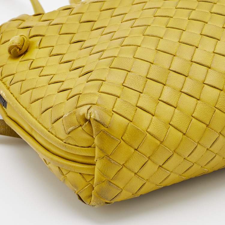 Pre Owned Bottega Veneta Citrus Yellow Intrecciato Leather Nodini Shoulder Bag