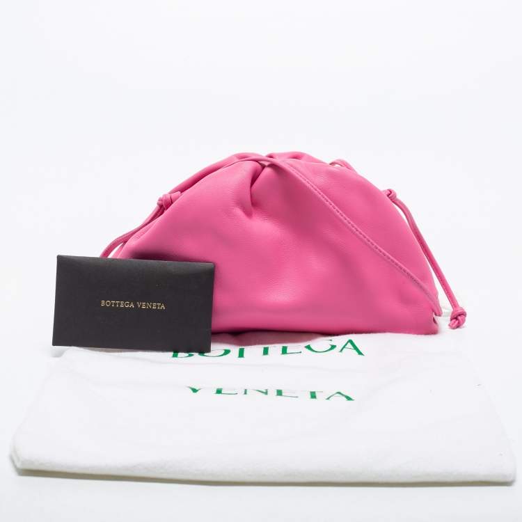 Pre Owned Bottega Veneta Pink Leather Mini The Pouch Bag