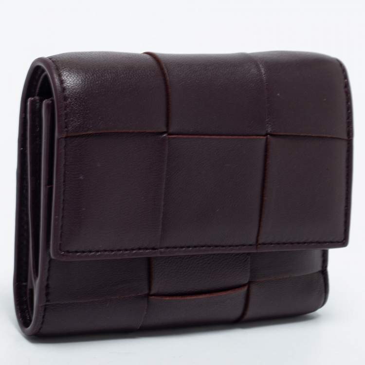 Pre Owned Bottega Veneta Dark Burgundy Leather Cassette Wallet