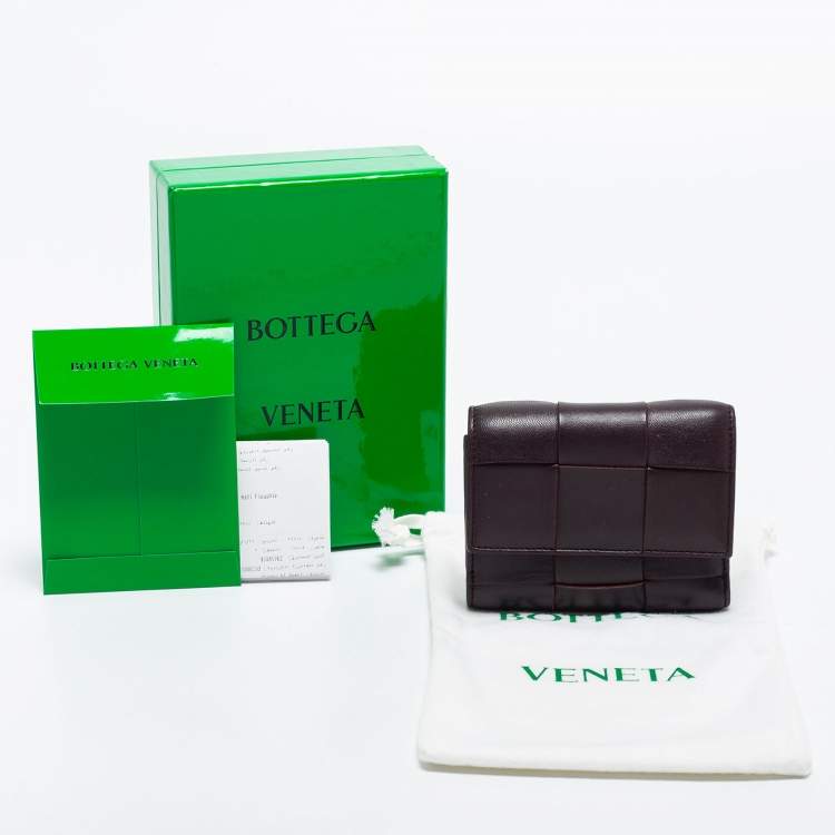 Pre Owned Bottega Veneta Dark Burgundy Leather Cassette Wallet