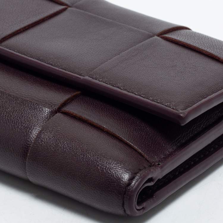 Pre Owned Bottega Veneta Dark Burgundy Leather Cassette Wallet