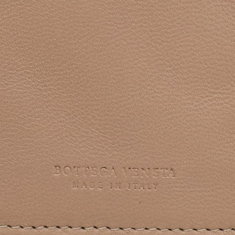 مملوكة مسبقًا Bottega Veneta Beige Intrecciato Leather Long Compact Wallet