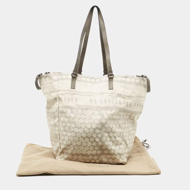 Pre Owned Bottega Veneta Cream/Grey Canvas Maxi All Over Tote