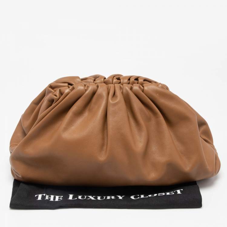 Pre Owned Bottega Veneta Brown Leather Teen Pouch Clutch