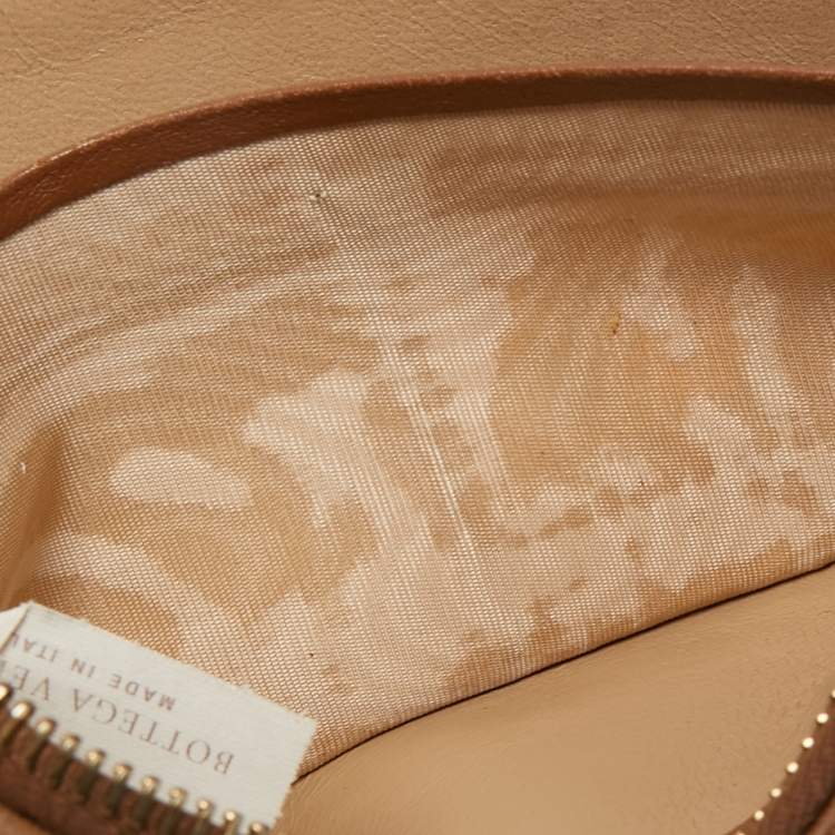 Pre Owned Bottega Veneta Brown Intrecciato Leather Zip Around Wallet 