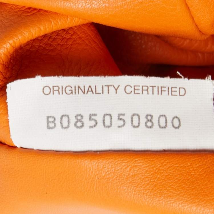 Pre Owned Bottega Veneta Orange Leather The Pouch Clutch