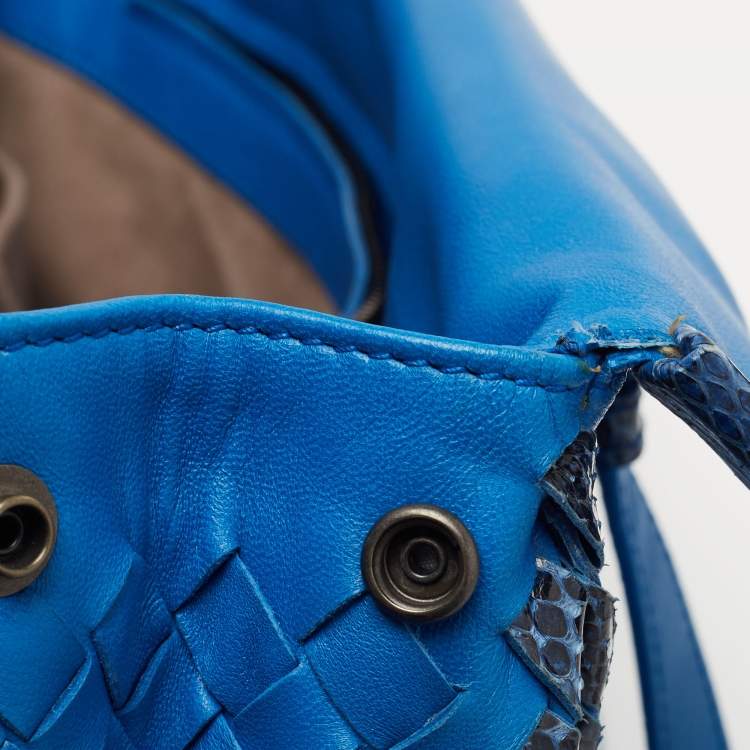 Pre Owned Bottega Veneta Blue Intrecciato Leather and Karung Frame Tote