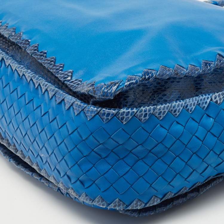 Pre Owned Bottega Veneta Blue Intrecciato Leather and Karung Frame Tote