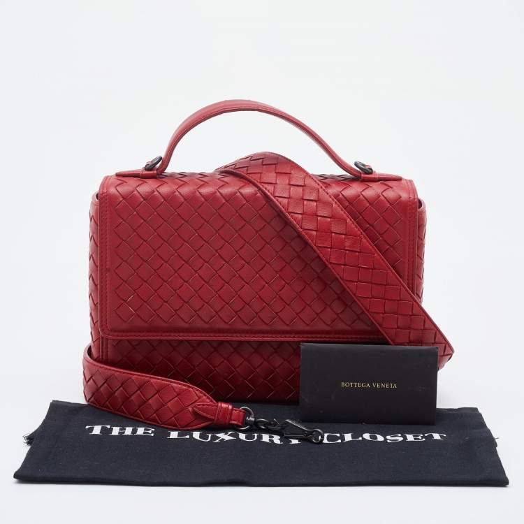 Pre Owned Bottega Veneta Red Intrecciato Leather Alumna Top Handle Bag