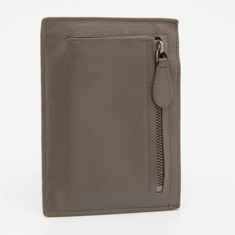 مملوكة مسبقًا Bottega Veneta Grey Intrecciato Leather Card Holder