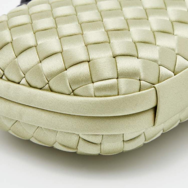 Pre Owned Bottega Veneta Light Green Intrecciato Satin Knot Clutch
