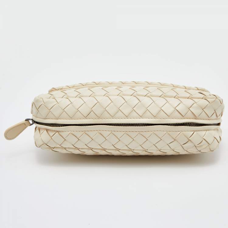 Pre Owned Bottega Veneta Off White Intreccaito Leather Olimpia Chain Shoulder Bag