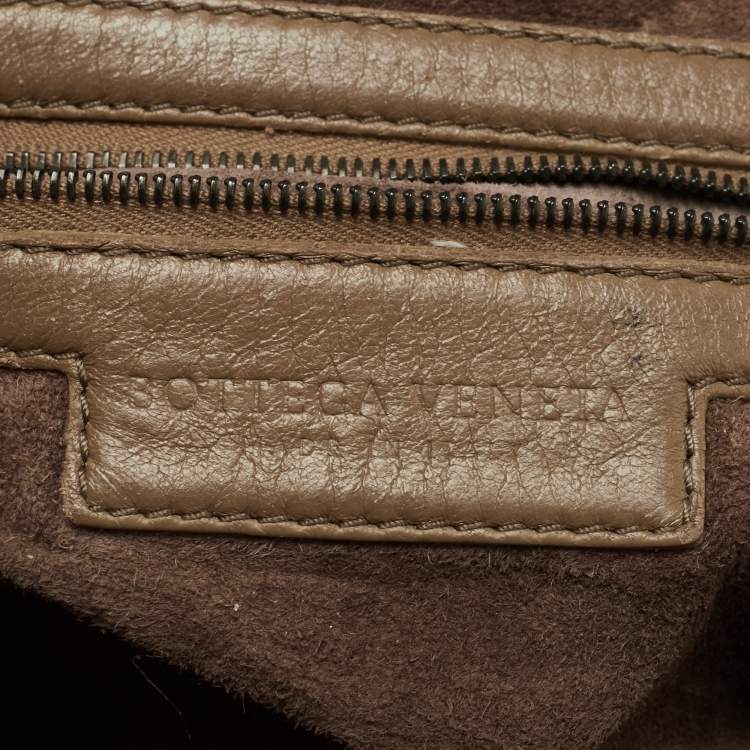 Pre Owned Bottega Veneta Dark Beige Intrecciato Leather Nodini Shoulder Bag