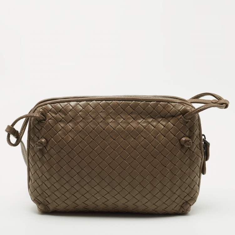 Pre Owned Bottega Veneta Dark Beige Intrecciato Leather Nodini Shoulder Bag