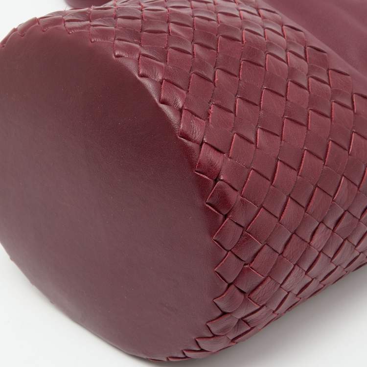 Pre Owned Bottega Veneta Burgundy Intrecciato Leather Bucket Bag