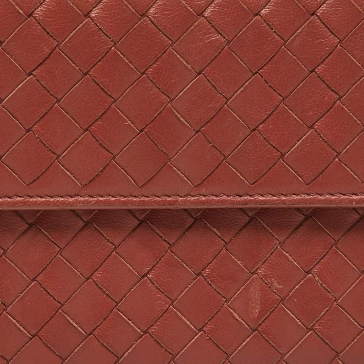 Pre Owned Bottega Veneta Brown Intrecciato Leather Flap Continental Wallet