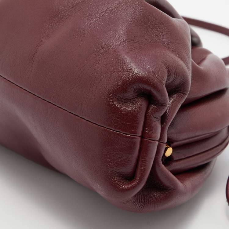 Pre Owned Bottega Veneta Burgundy Leather Mini The Pouch Bag