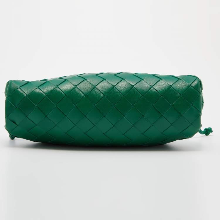 Pre Owned Bottega Veneta Green Leather Mini The Pouch Bag