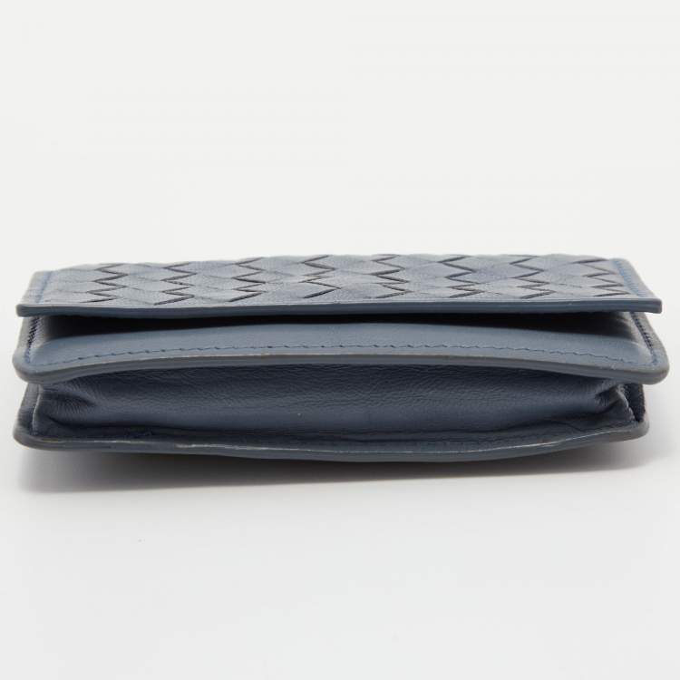 مملوكة مسبقًا Bottega Veneta Blue Intrecciato Leather Card Case
