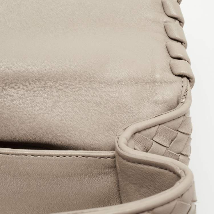 Pre Owned Bottega Veneta Beige Intrecciato Leather Olimpia Top Handle Bag