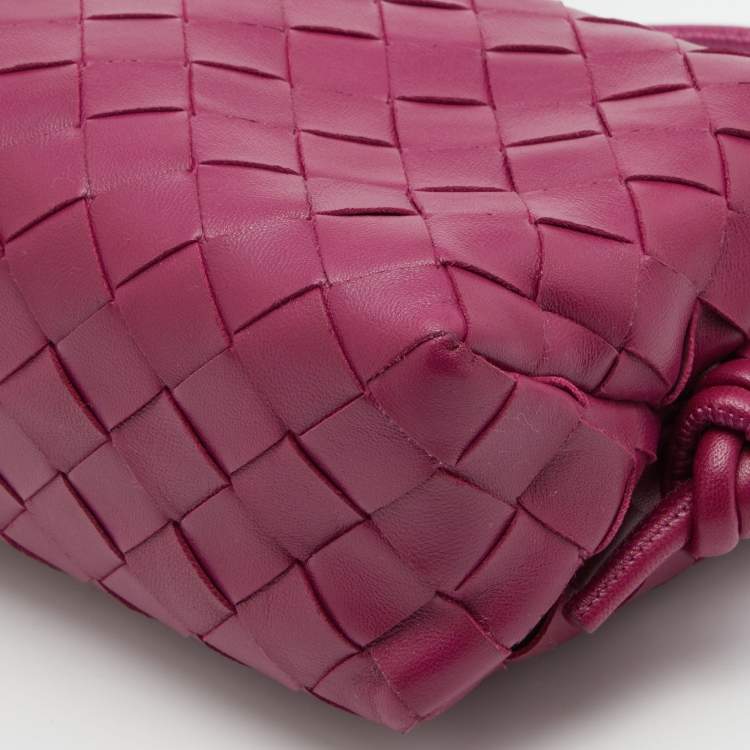 Pre Owned Bottega Veneta Burgundy Intrecciato Leather Mini Loop Camera Crossbody Bag
