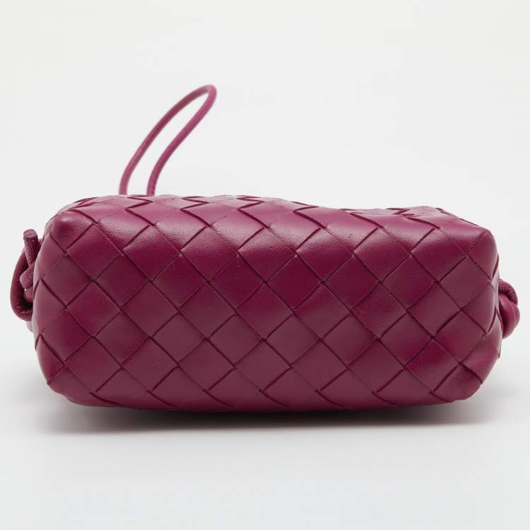 Pre Owned Bottega Veneta Burgundy Intrecciato Leather Mini Loop Camera Crossbody Bag
