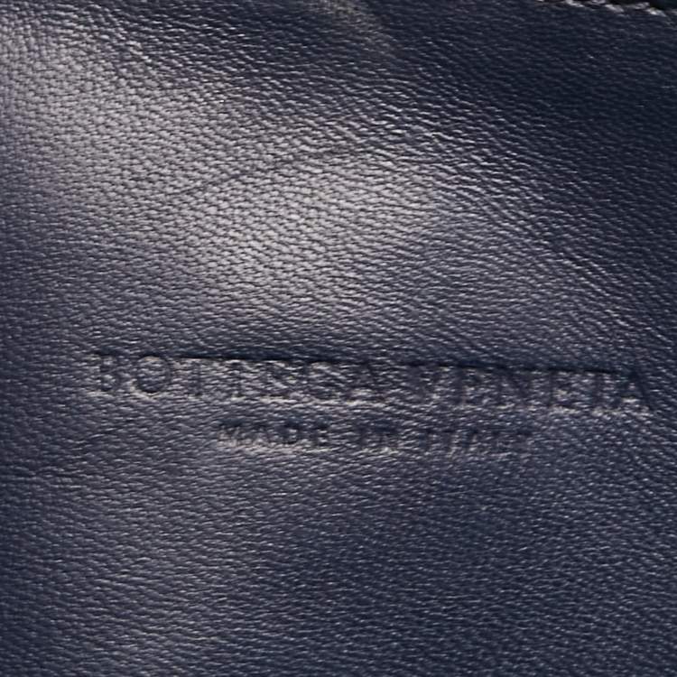 Pre Owned Bottega Veneta Navy Blue Intrecciato Leather Medium Roma Tote